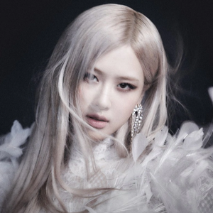 三个黑人和一个白人怎么念
