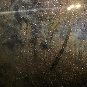 三个黑人和一个白人怎么念
